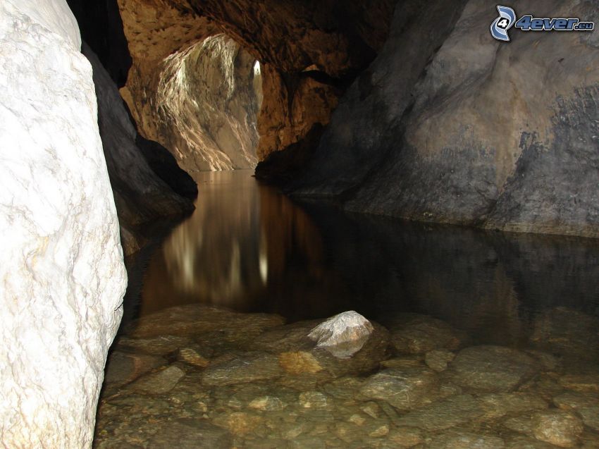 grotta, il fiume, rocce