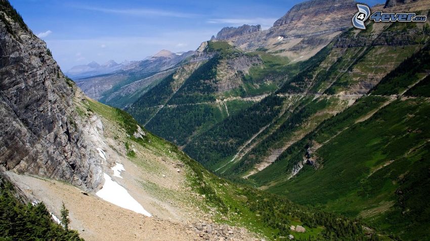 montagne rocciose, vista della valle