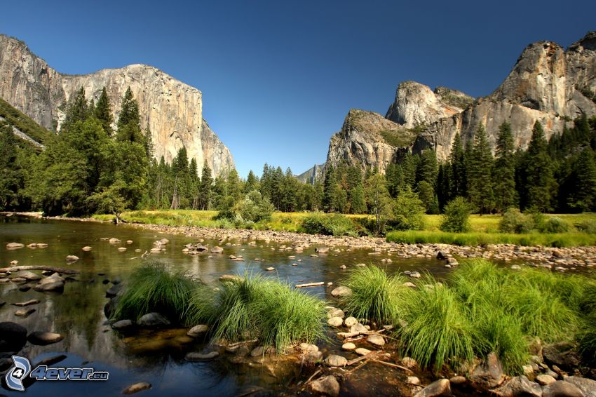 Parco nazionale di Yosemite, El Capitan, valli, il fiume