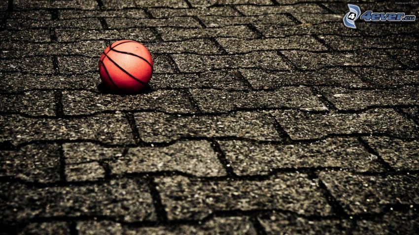 palla da pallacanestro, marciapiede