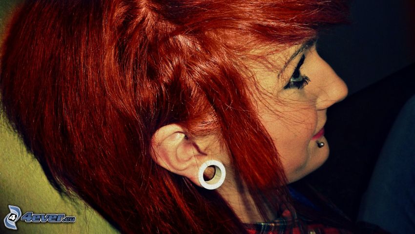 capelli rossi, ragazza, un tunnel nell'orecchio, piercing