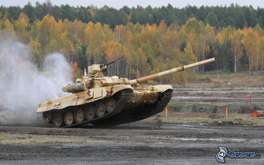T-90, carro armato, bosco autannale