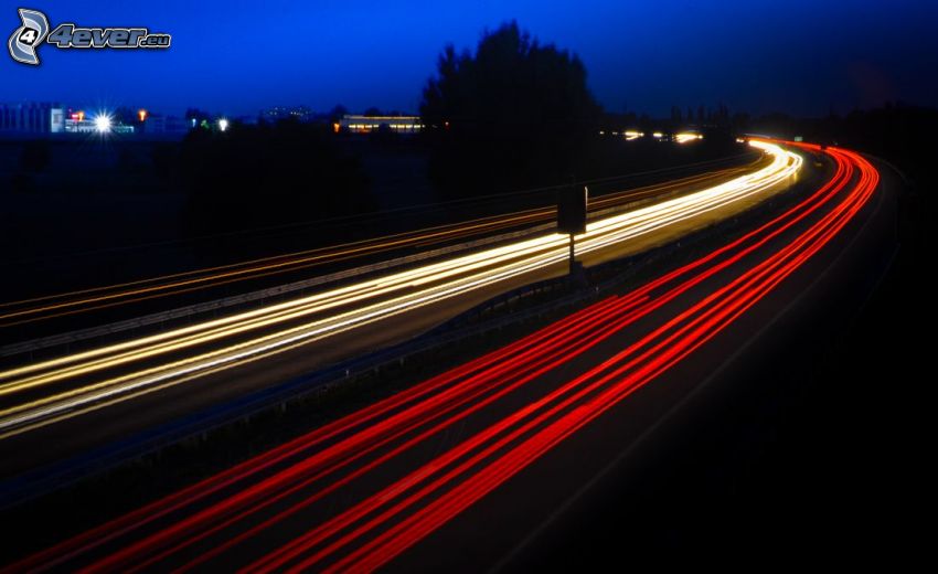 autostrada notturna, luci