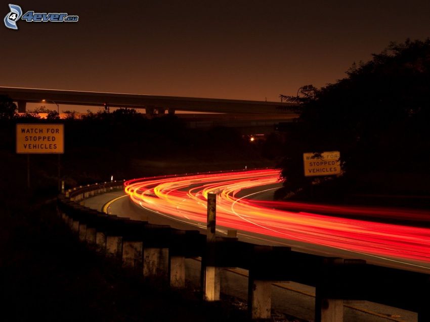 autostrada notturna, luci