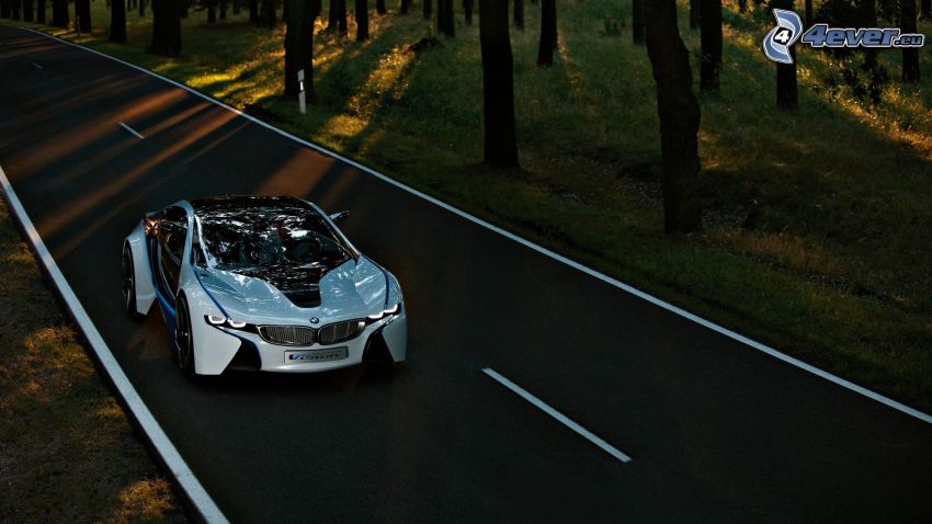 BMW i8, BMW Vision Efficient Dynamics, koncepció, út az erdőben