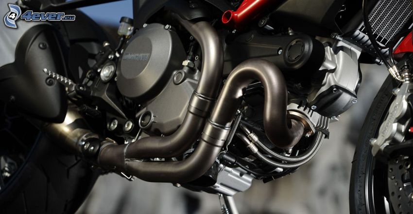 Ducati Monster 1100, motor