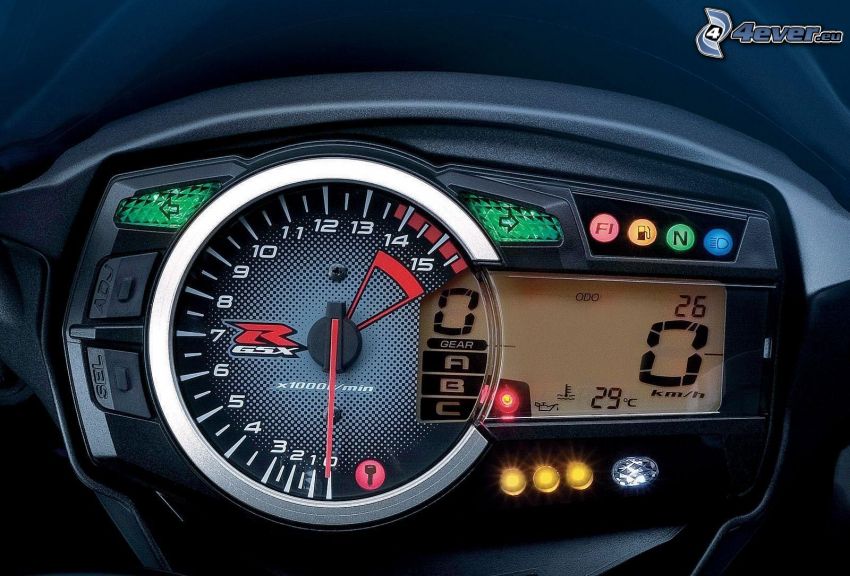 Suzuki GSX-R, tachométer