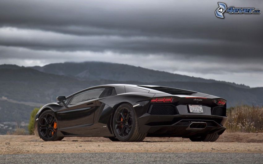 Lamborghini Aventador, hegyvonulat