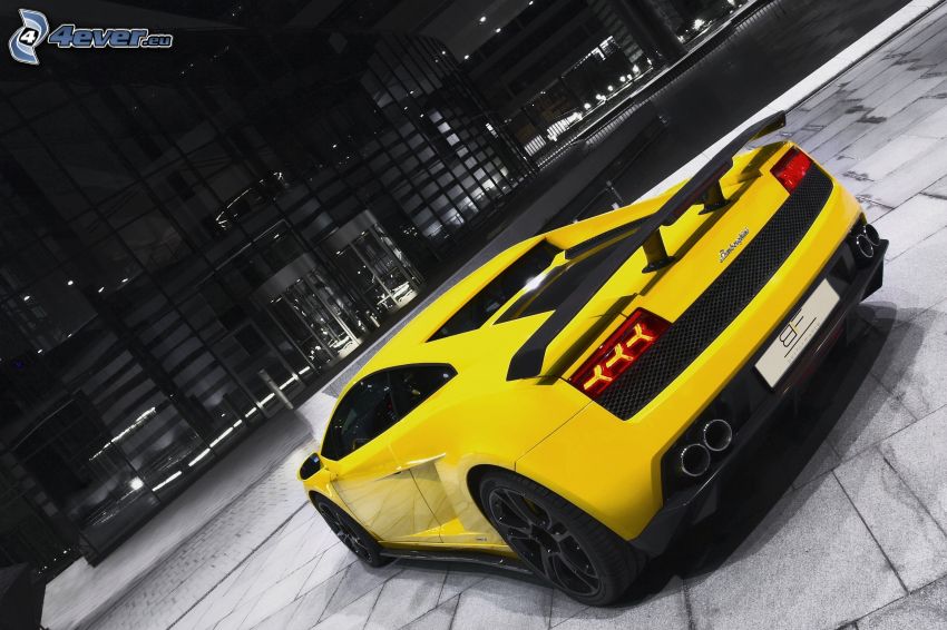 Lamborghini Gallardo, járda, épület