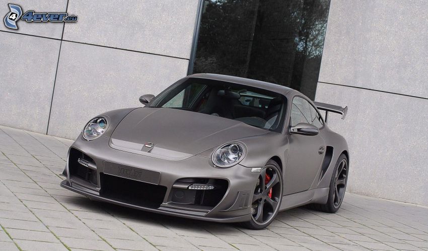 Porsche 911 GT2, járda