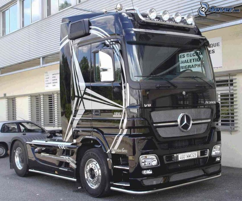 Mercedes, truck, teherautó