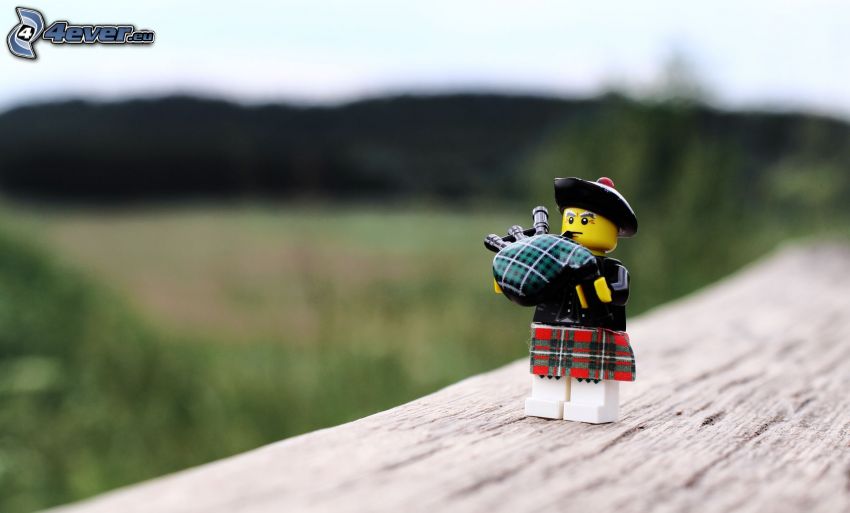 figura, Lego, skótszoknya, skótduda