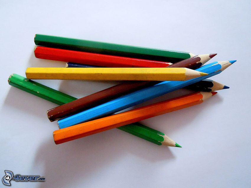 színesceruzák