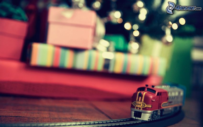 vonat, ajándékok