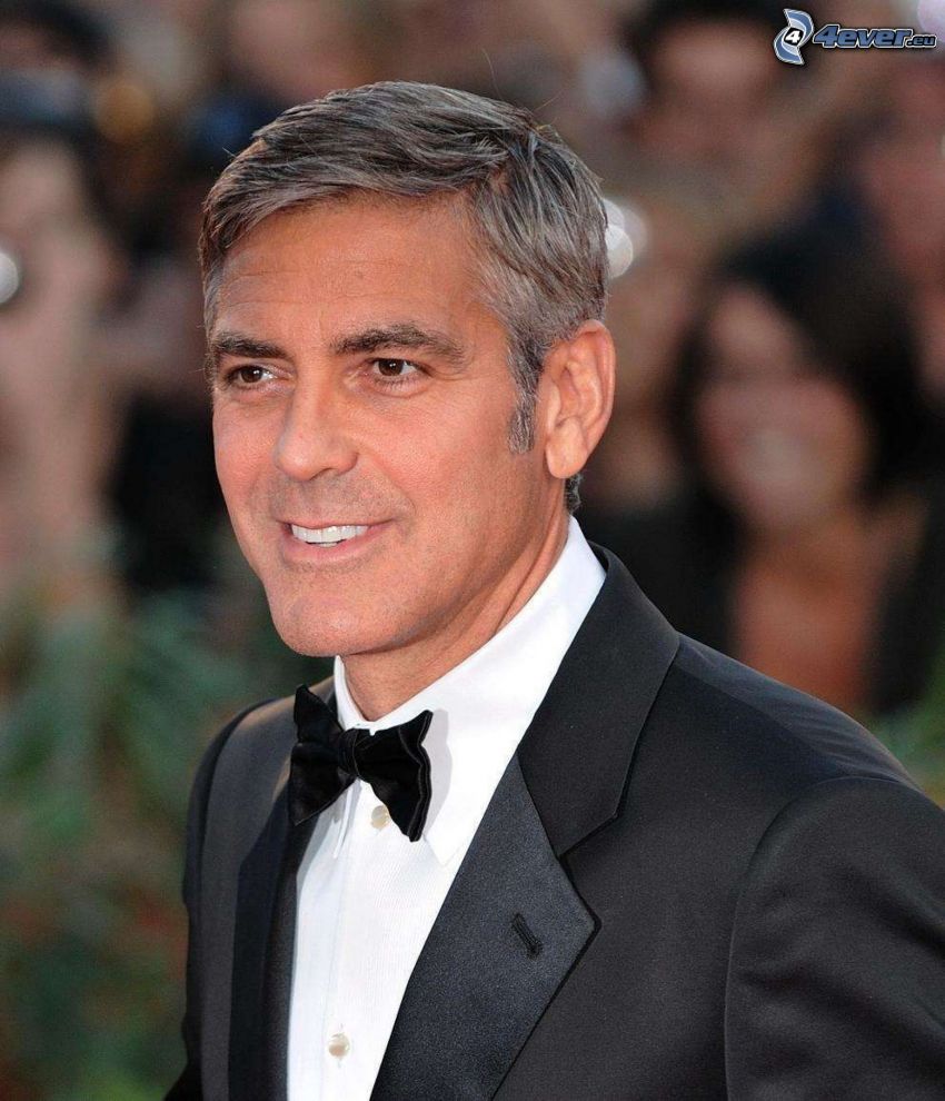 George Clooney, férfi öltönyben