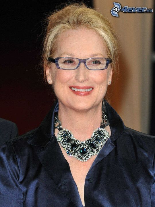 Meryl Streep, mosoly, nő szemüvegben