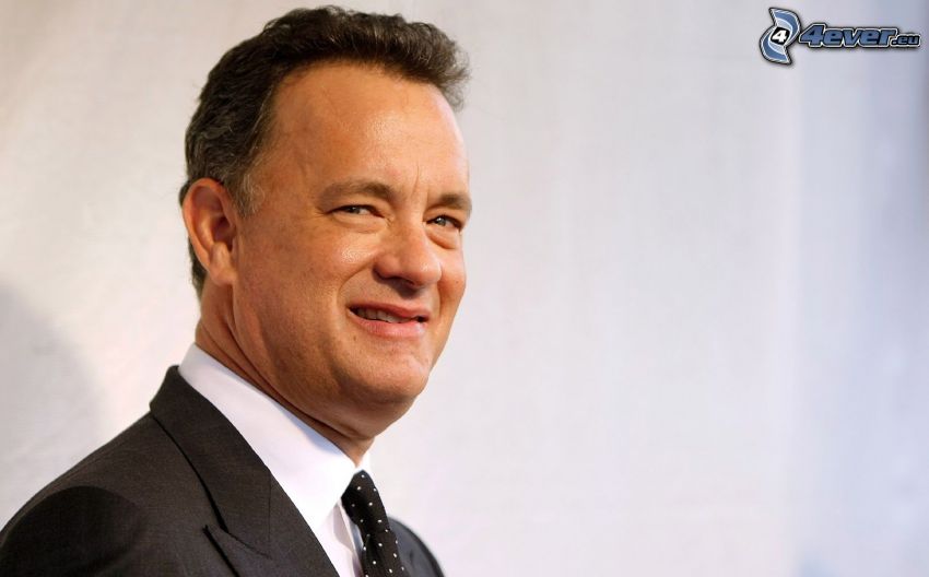 Tom Hanks, mosoly, férfi öltönyben