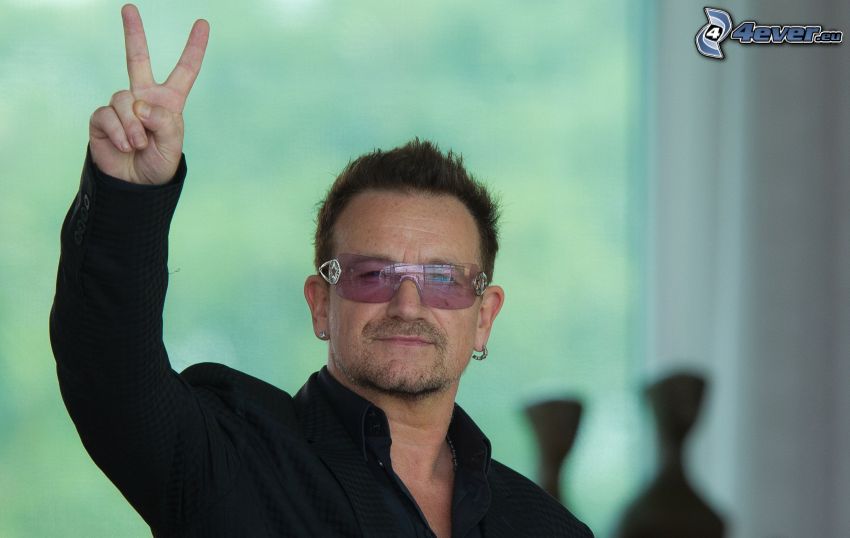 Bono Vox, béke, férfi szemüvegben