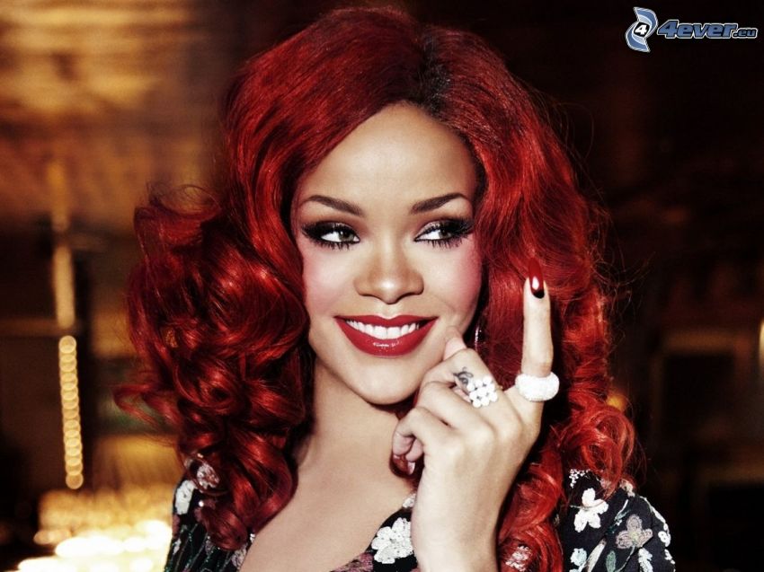 Rihanna, vörös haj
