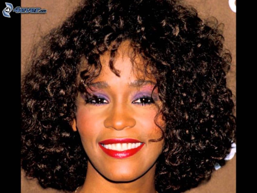Whitney Houston, mosoly