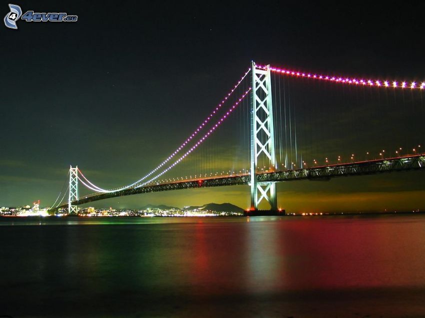 Akashi Kaikyo Bridge, éjszaka, kivilágított híd
