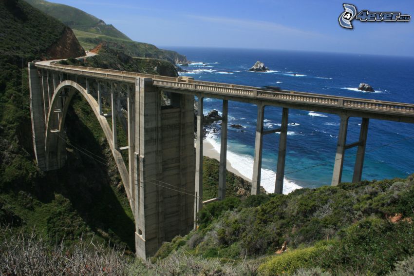 Bixby Bridge, nyílt tenger