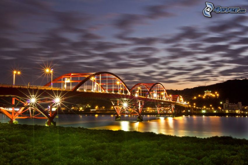Guandu Bridge, kivilágított híd, este