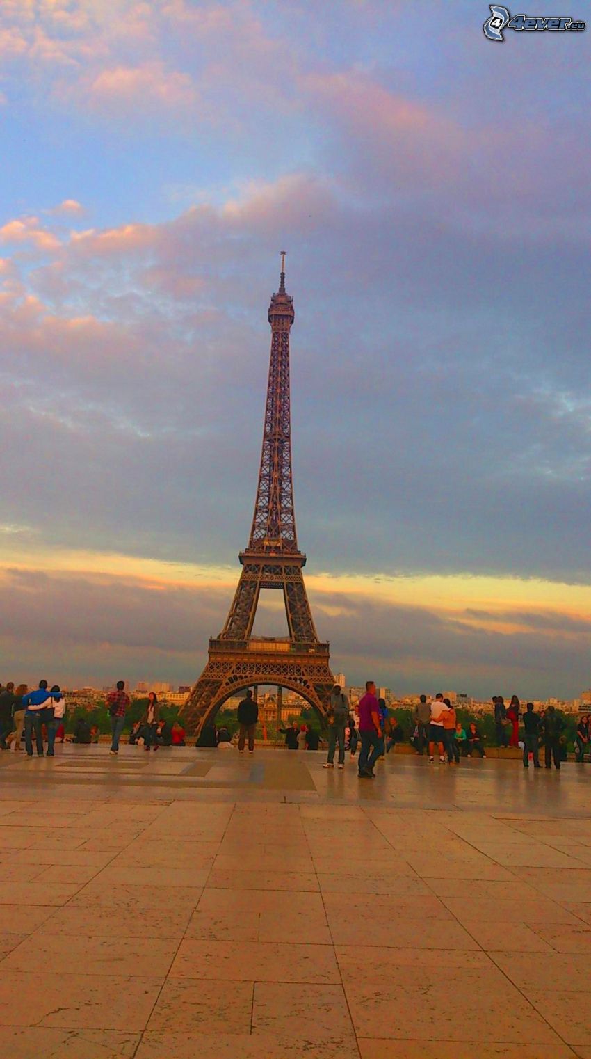 Eiffel-torony, Párizs, Franciaország, emberek, járda