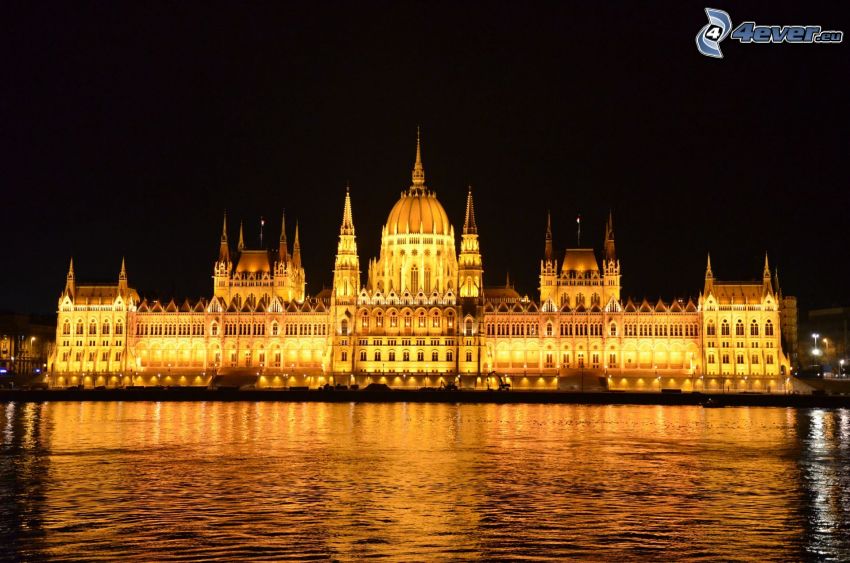 parlament, Budapest, Duna, folyó, kivilágított épület