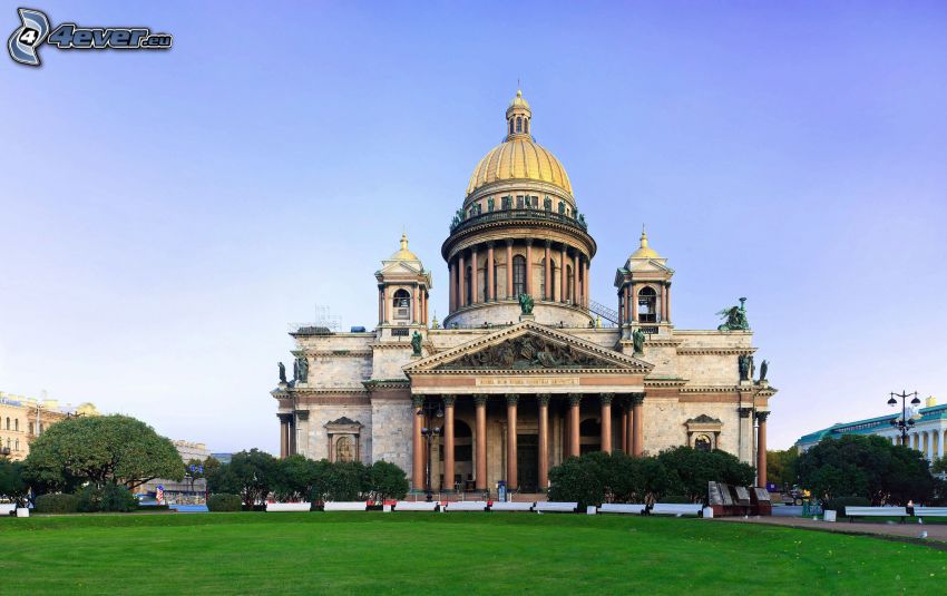 Szent Izsák székesegyház, Szentpétervár, park