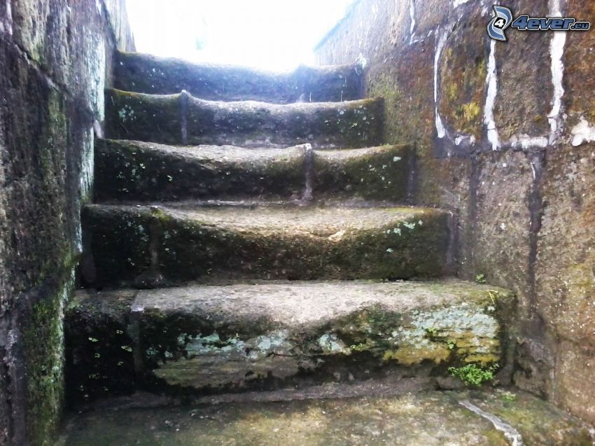 történelmi lépcső, kő