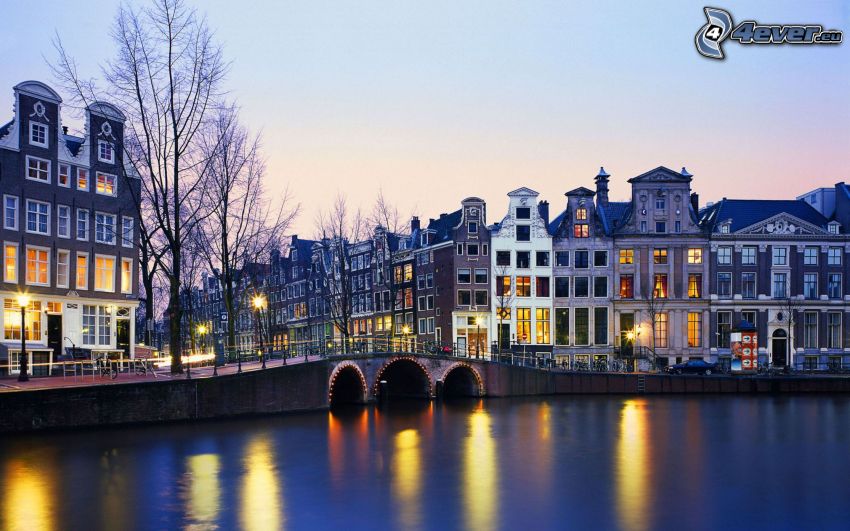 Amsterdam, este