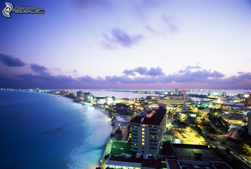 Cancún, tengerparti város, tenger, este