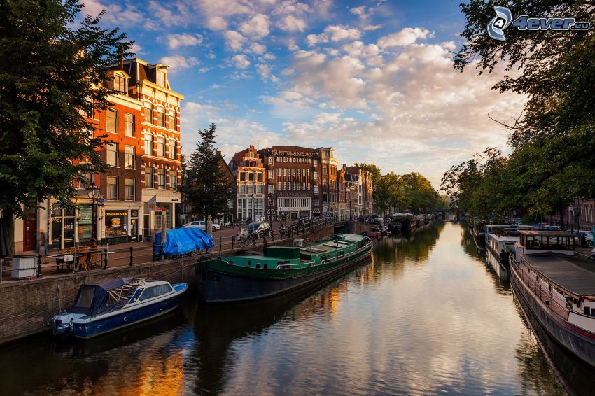 csatorna, csónakok, házak, Amsterdam