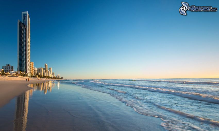 Gold Coast, tenger, homokos tengerpart, felhőkarcoló