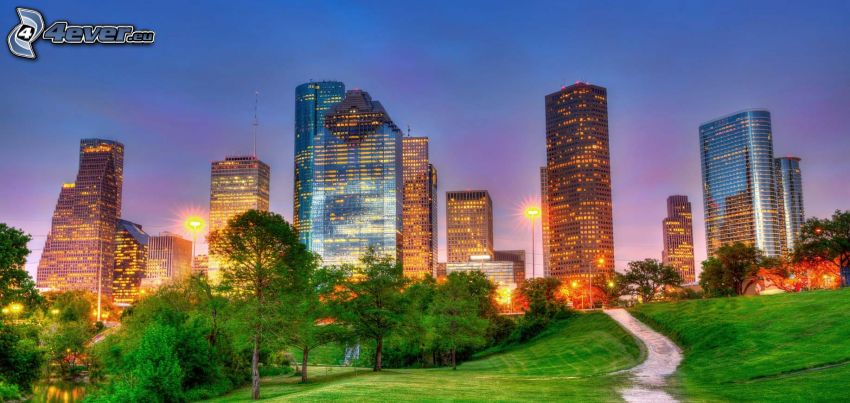 Houston, felhőkarcolók, park, járda, esti város