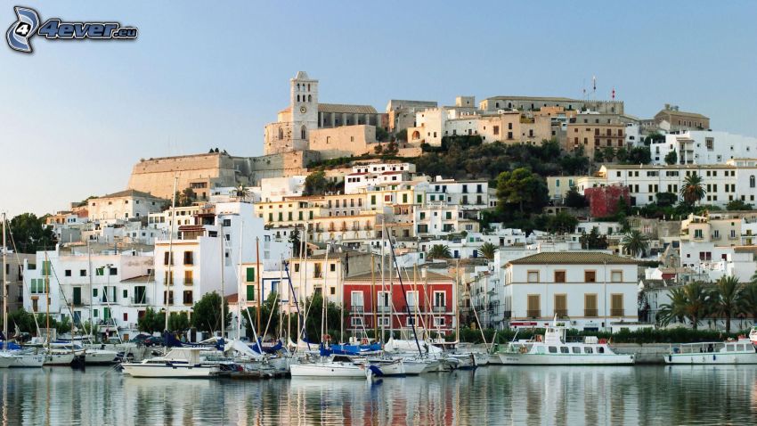 Ibiza, tengerparti város