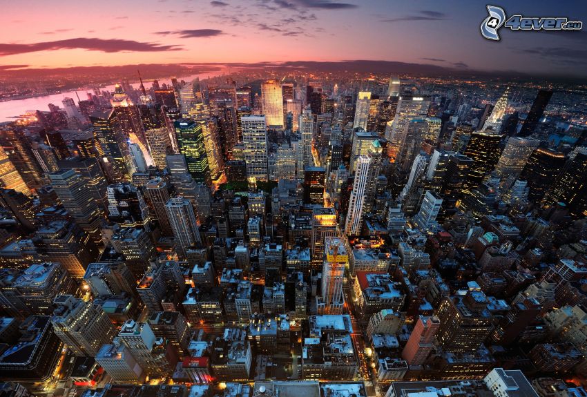 New York, éjszakai város, felhőkarcolók, kilátás a városra