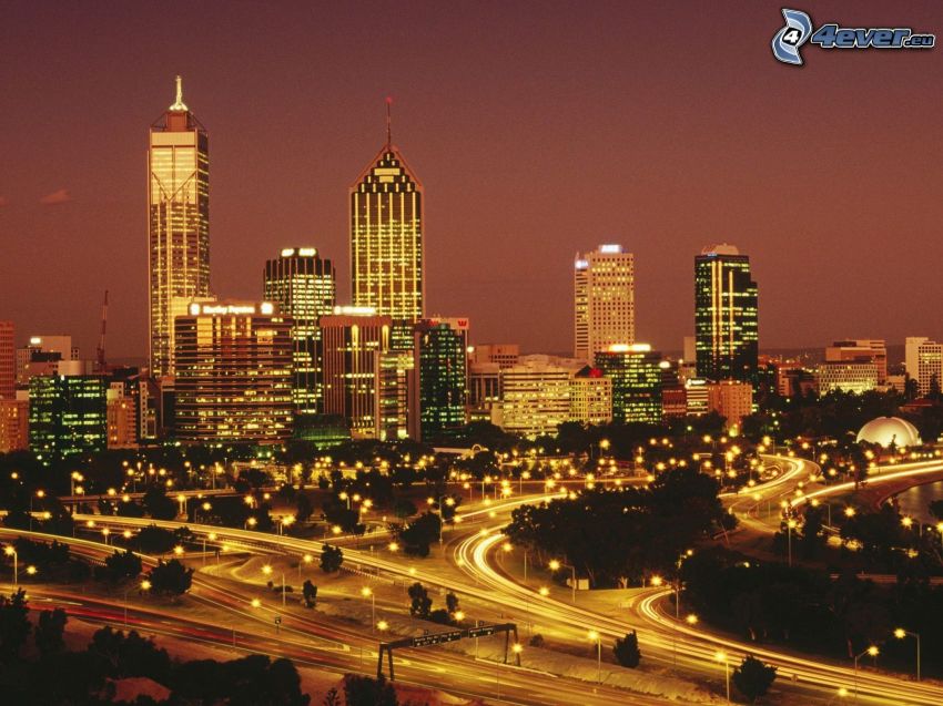 Perth, éjszakai város, felhőkarcolók, út