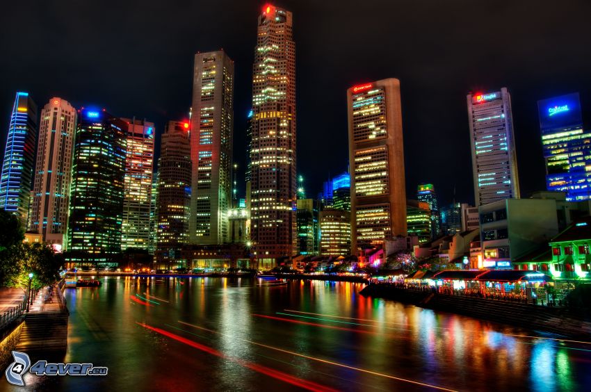 Szingapúr, éjszakai város, felhőkarcolók