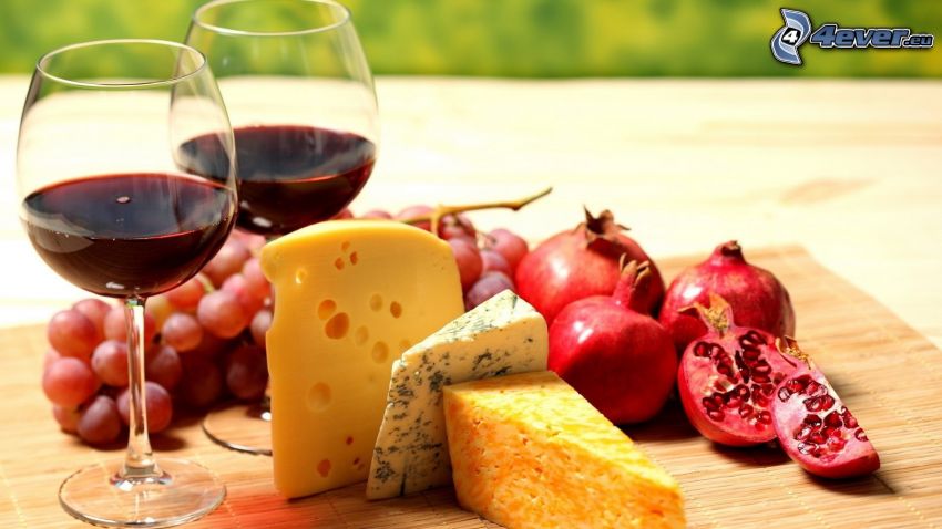 bor, sajtok, gránátalma, szőlő