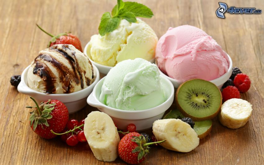 fagylalt, gyümölcs, kiwi, banánok, eper, piros ribizli, málnák