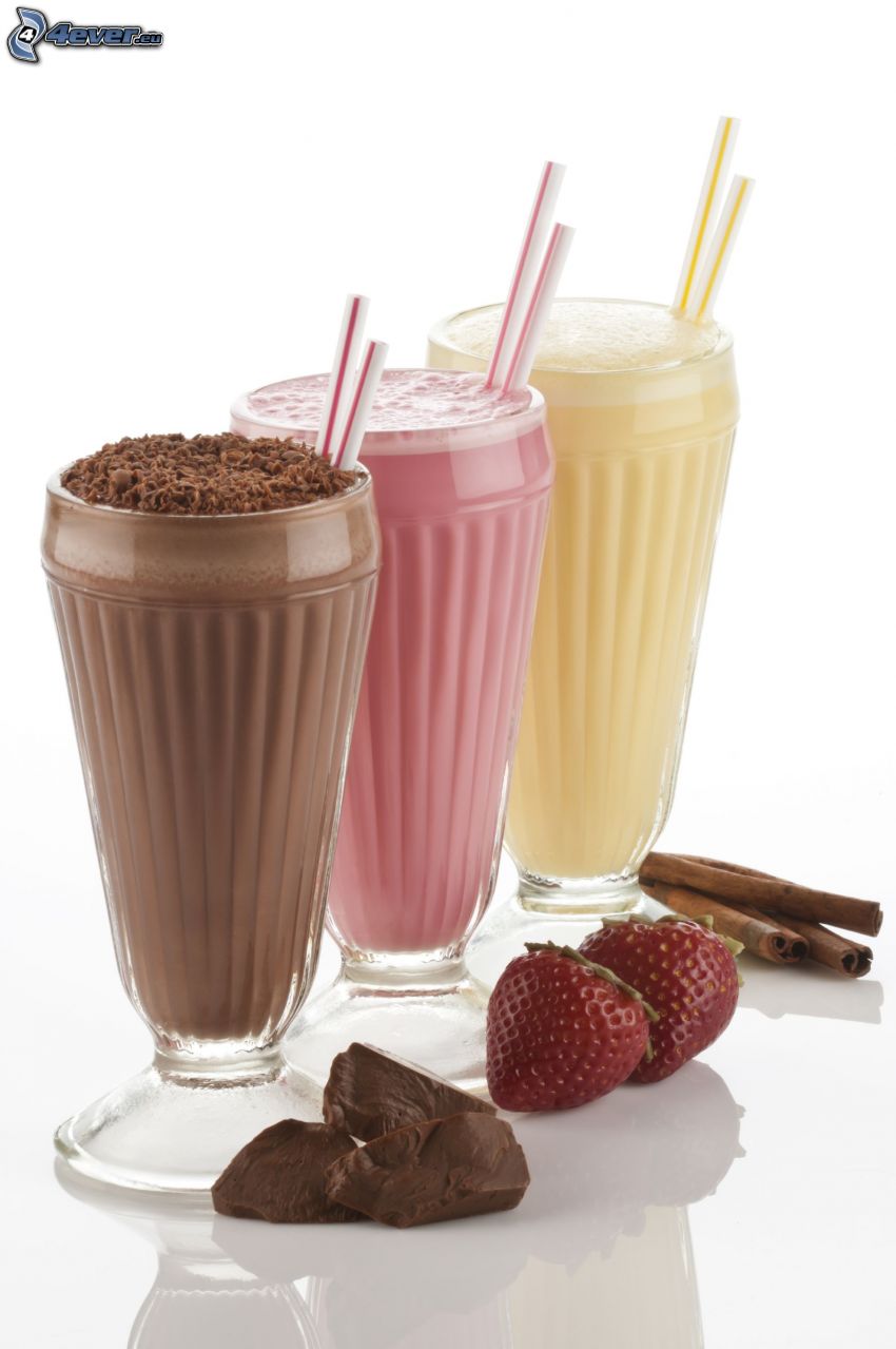 milk shake, csokoládé, eprek, fahéj, szívókák