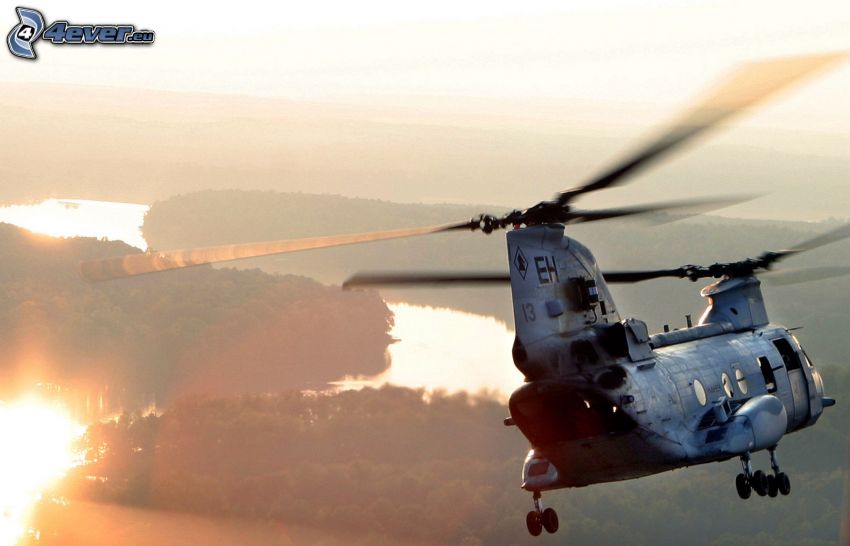 Boeing CH-47 Chinook, katonai helikopter
