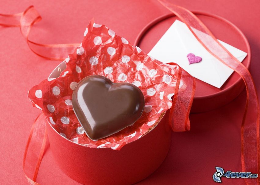 csokoládé szív, doboz