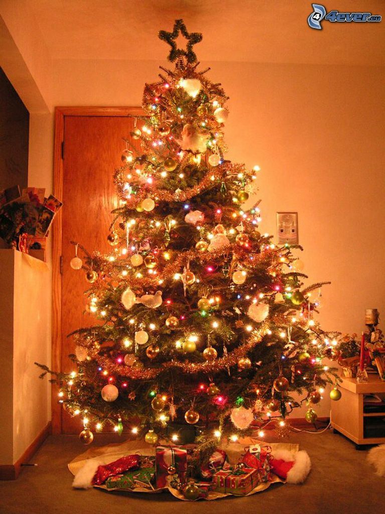 karácsonyfa, ajándékok