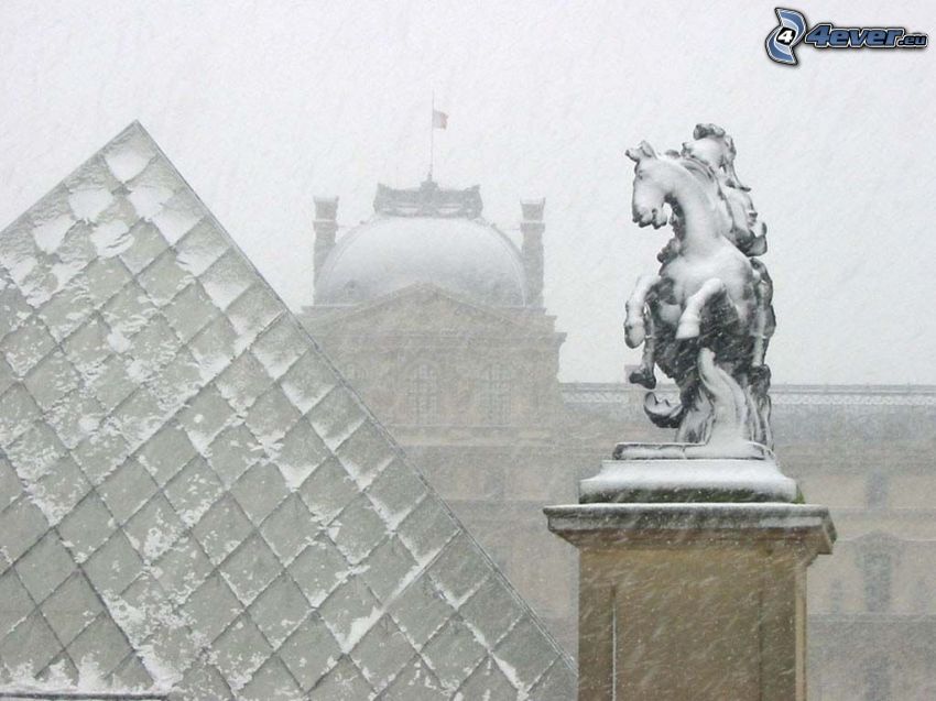 Louvre, Paryż, śnieg