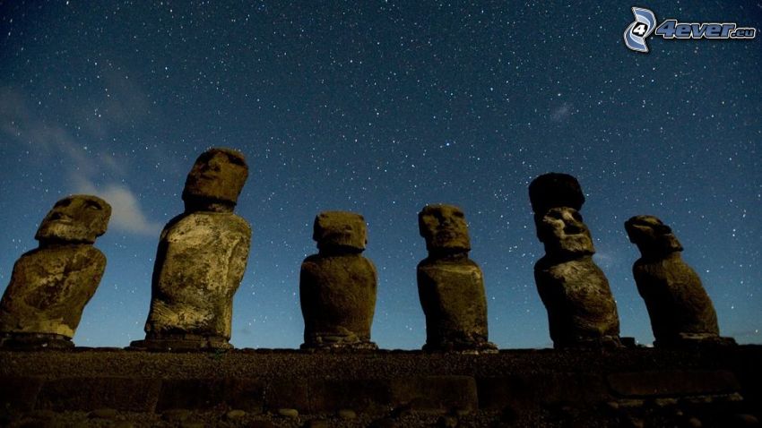 posągi Moai, wyspy wielkanocne, gwiaździste niebo