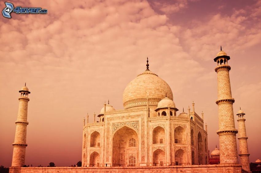 Taj Mahal, chmury, fioletowe niebo