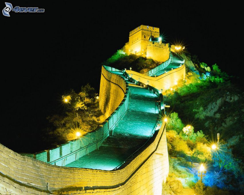 Wielki Mur Chiński, noc, oświetlenie